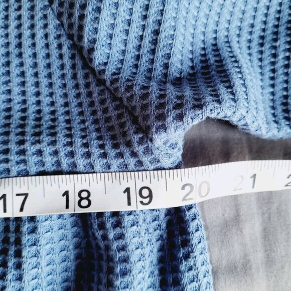 UMGEE Tunic Top Womens Size Small Blue Waffle Knit Oversized Long Sleeve Flowy - Picture 4 of 7